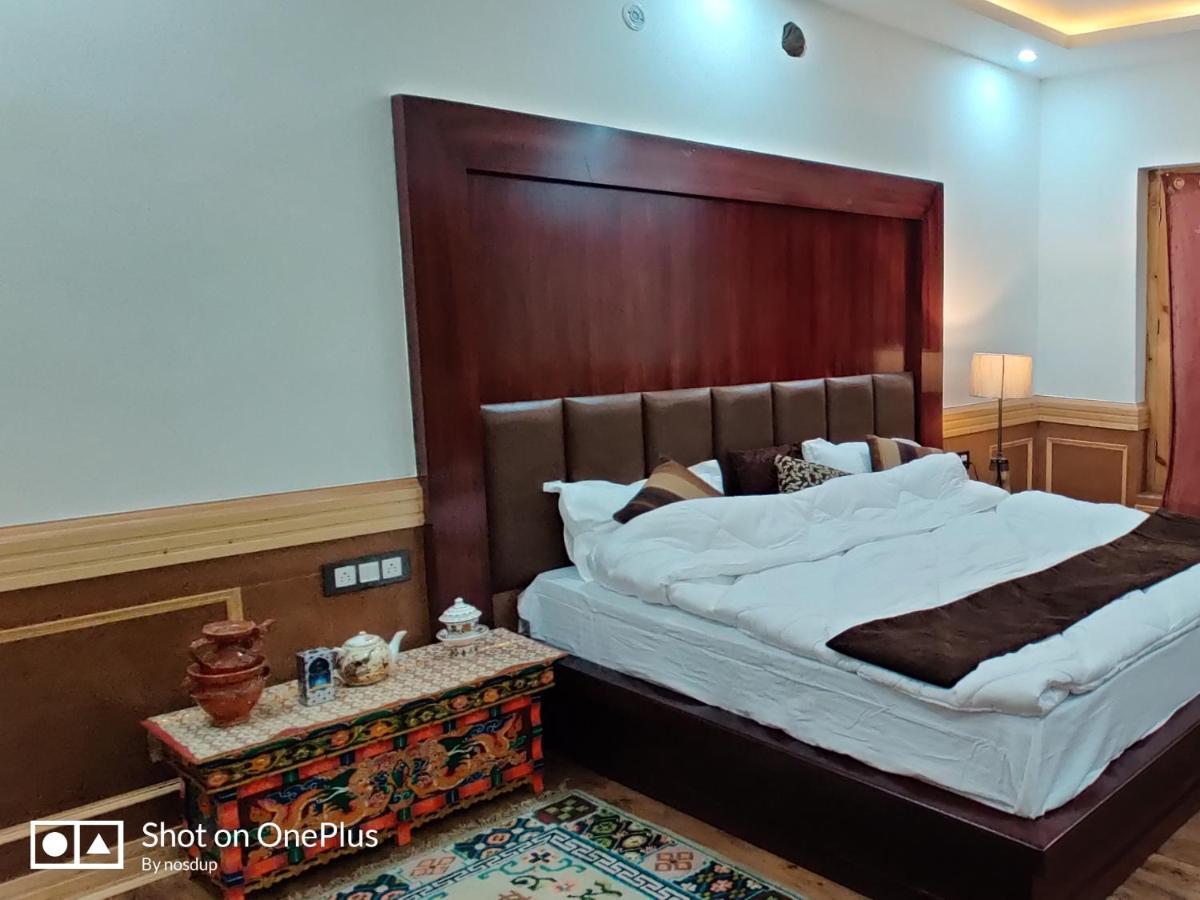 Ladakh Country Inn Leh Bagian luar foto