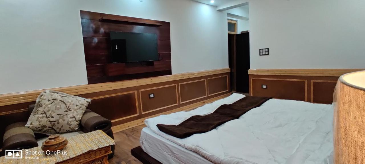 Ladakh Country Inn Leh Bagian luar foto