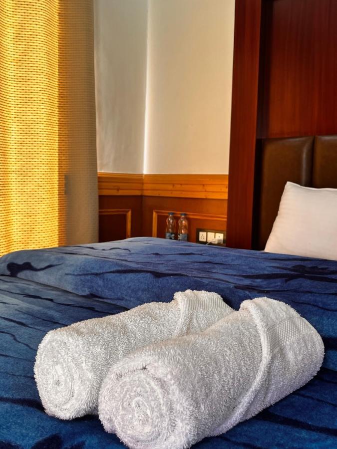 Ladakh Country Inn Leh Bagian luar foto