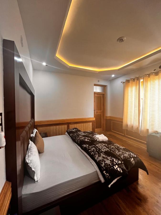 Ladakh Country Inn Leh Bagian luar foto